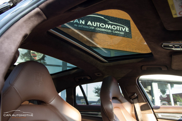 Porsche Panamera Sport Turismo 4.0 Turbo S E-Hybrid Keramisch 686PK .