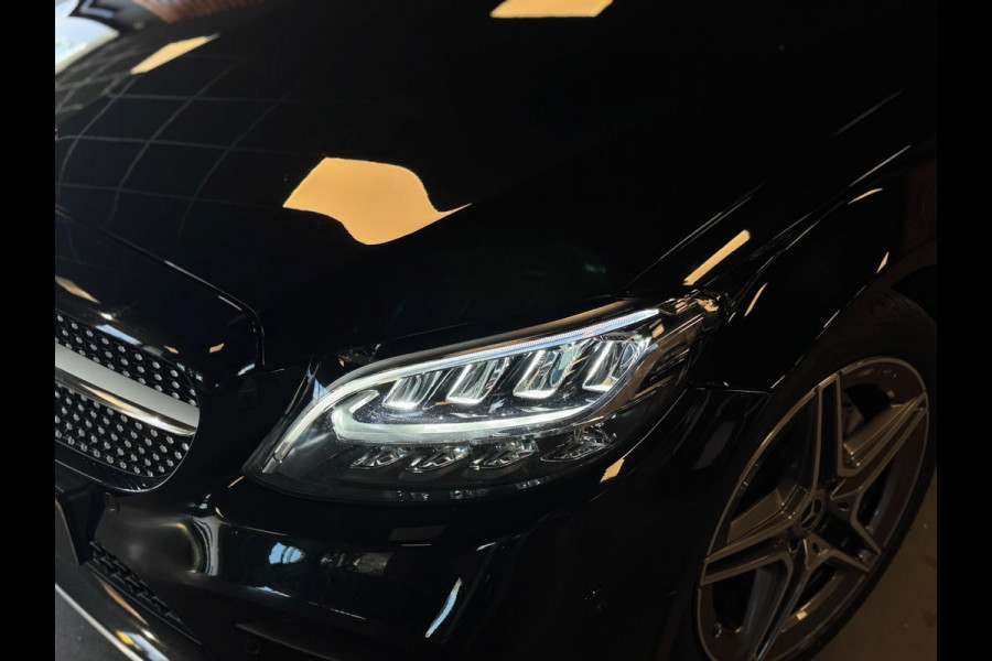 Mercedes-Benz C-Klasse 180 Business Solution AMG / Virtual / Carplay / Stoelverwarming / Sfeerverlichting / Trekhaak / ACC /