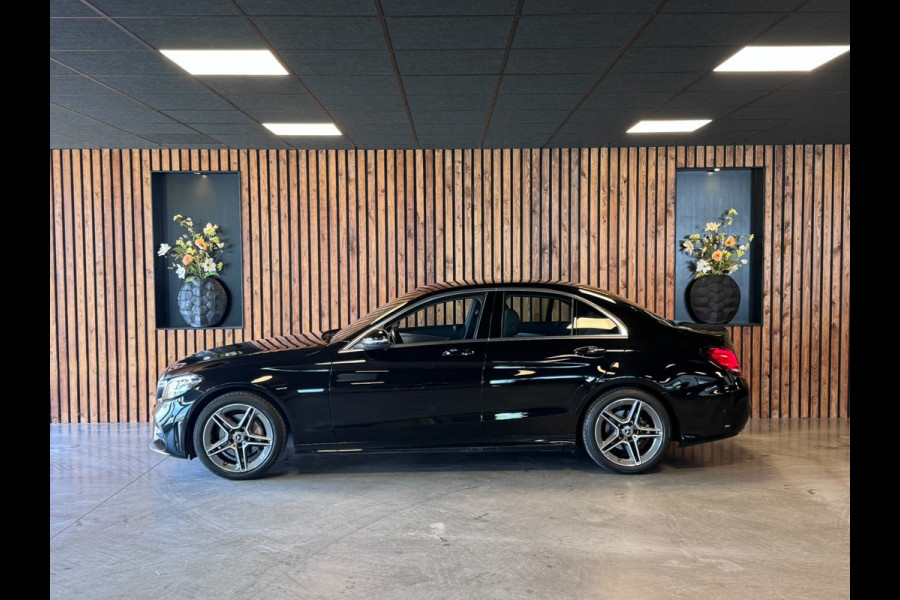 Mercedes-Benz C-Klasse 180 Business Solution AMG / Virtual / Carplay / Stoelverwarming / Sfeerverlichting / Trekhaak / ACC /