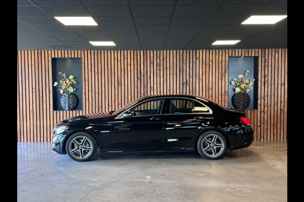 Mercedes-Benz C-Klasse 180 Business Solution AMG / Virtual / Carplay / Stoelverwarming / Sfeerverlichting / Trekhaak / ACC /