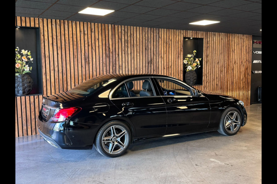 Mercedes-Benz C-Klasse 180 Business Solution AMG / Virtual / Carplay / Stoelverwarming / Sfeerverlichting / Trekhaak / ACC /
