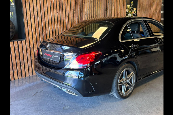 Mercedes-Benz C-Klasse 180 Business Solution AMG / Virtual / Carplay / Stoelverwarming / Sfeerverlichting / Trekhaak / ACC /
