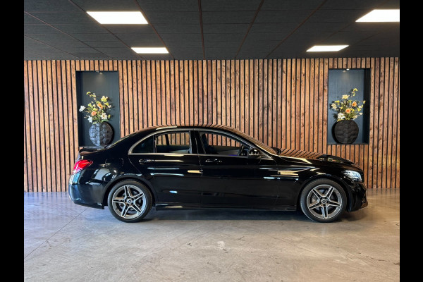 Mercedes-Benz C-Klasse 180 Business Solution AMG / Virtual / Carplay / Stoelverwarming / Sfeerverlichting / Trekhaak / ACC /
