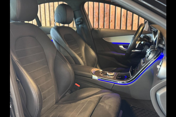 Mercedes-Benz C-Klasse 180 Business Solution AMG / Virtual / Carplay / Stoelverwarming / Sfeerverlichting / Trekhaak / ACC /
