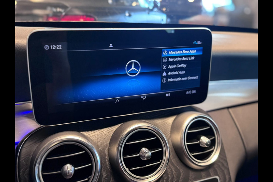 Mercedes-Benz C-Klasse 180 Business Solution AMG / Virtual / Carplay / Stoelverwarming / Sfeerverlichting / Trekhaak / ACC /
