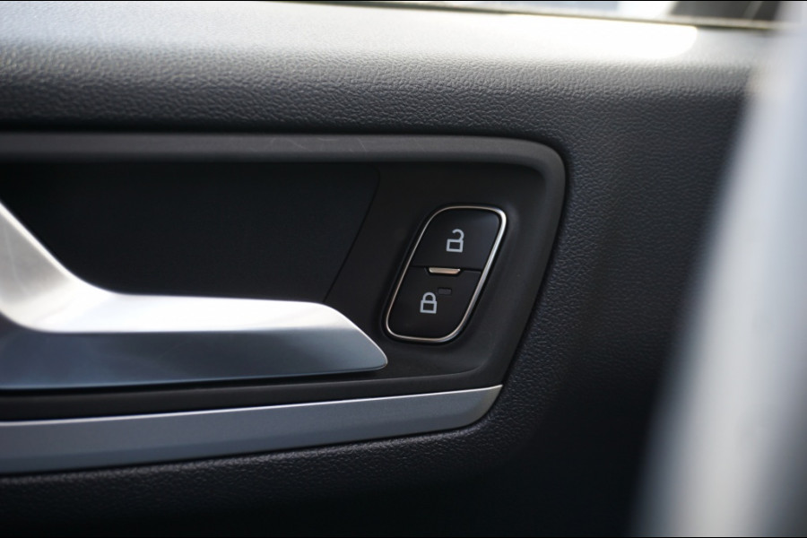 Ford Kuga 225PK PHEV Cool&Connect AUTOM. | WINTERPACK | AFN. TREKHAAK!