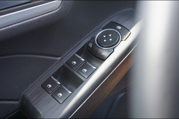 Ford Kuga 225PK PHEV Cool&Connect AUTOM. | WINTERPACK | AFN. TREKHAAK!