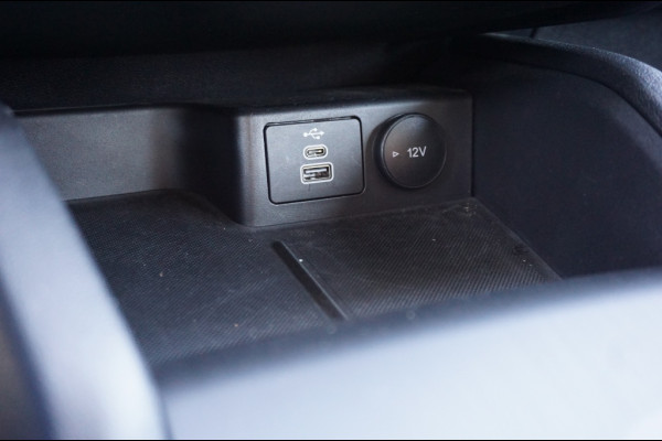 Ford Kuga 225PK PHEV Cool&Connect AUTOM. | WINTERPACK | AFN. TREKHAAK!