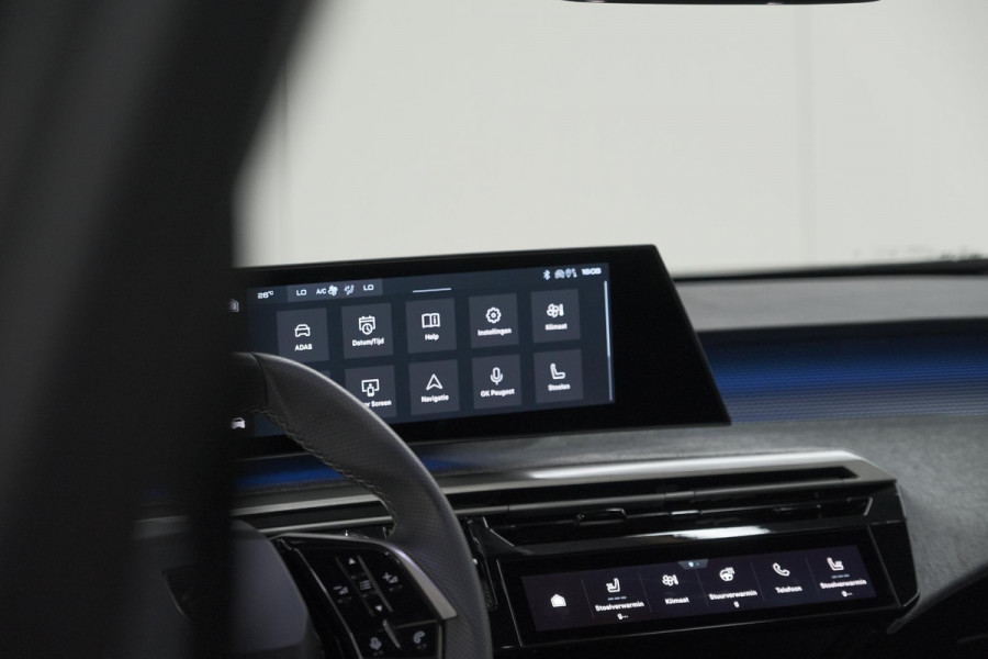 Peugeot 3008 1.2 Hybrid 145 GT | Panoramadak | Focal Hi-Fi | 360 Camera | Adaptieve Cruise Control