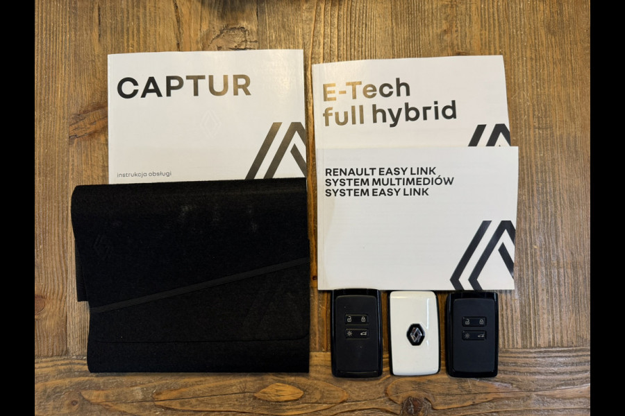 Renault Captur 1.6 E-Tech Hybrid 145 E-tech Engineered Camera Navi Carplay Stoel/Stuurverw