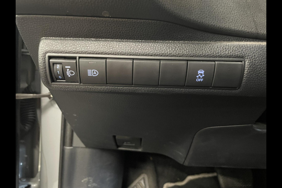 Toyota Corolla Touring Sports 1.8 Hybrid Active Navigatie Apple Carplay Android Auto Camera Adaptive Cruise Control Lichtmetalen velgen Climate Control