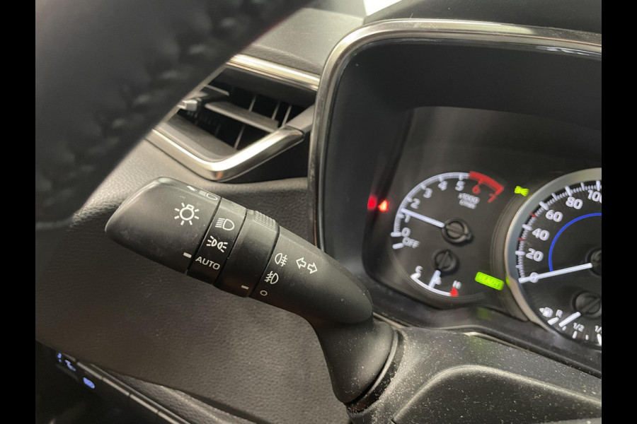Toyota Corolla Touring Sports 1.8 Hybrid Active Navigatie Apple Carplay Android Auto Camera Adaptive Cruise Control Lichtmetalen velgen Climate Control