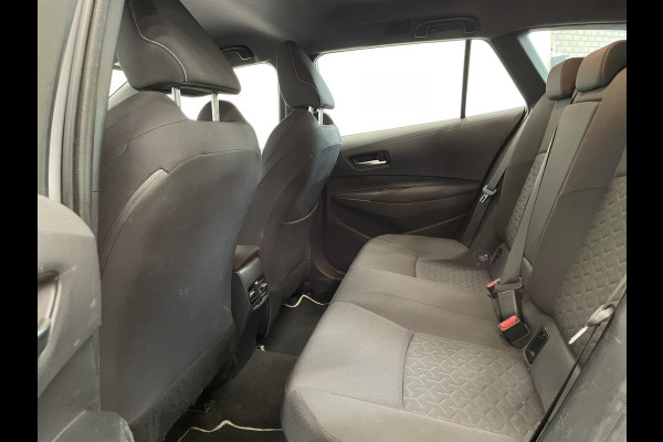 Toyota Corolla Touring Sports 1.8 Hybrid Active Navigatie Apple Carplay Android Auto Camera Adaptive Cruise Control Lichtmetalen velgen Climate Control