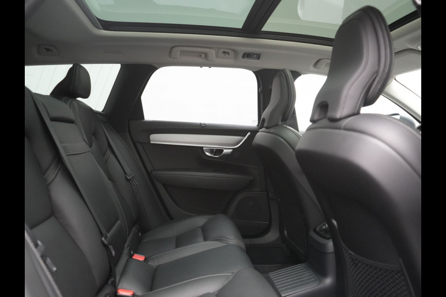 Volvo V90 T8 AWD Inscription PHEV 394pk Dealer O.H. | Trekhaak Af Fabriek | Panodak | Adaptive Cruise | Harman / Kardon | Head Up | Camera | Lederen Sportstoelen Massage & Ventilatie & Memory | Apple Carplay | Stuur Verwarmd | Blis | Plug In Hybrid |