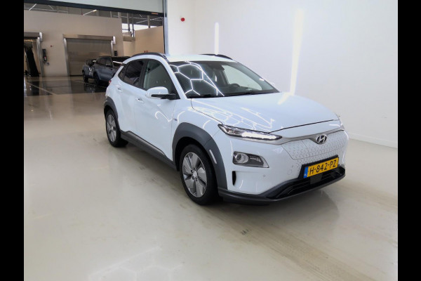 Hyundai Kona EV Premium 64 kWh