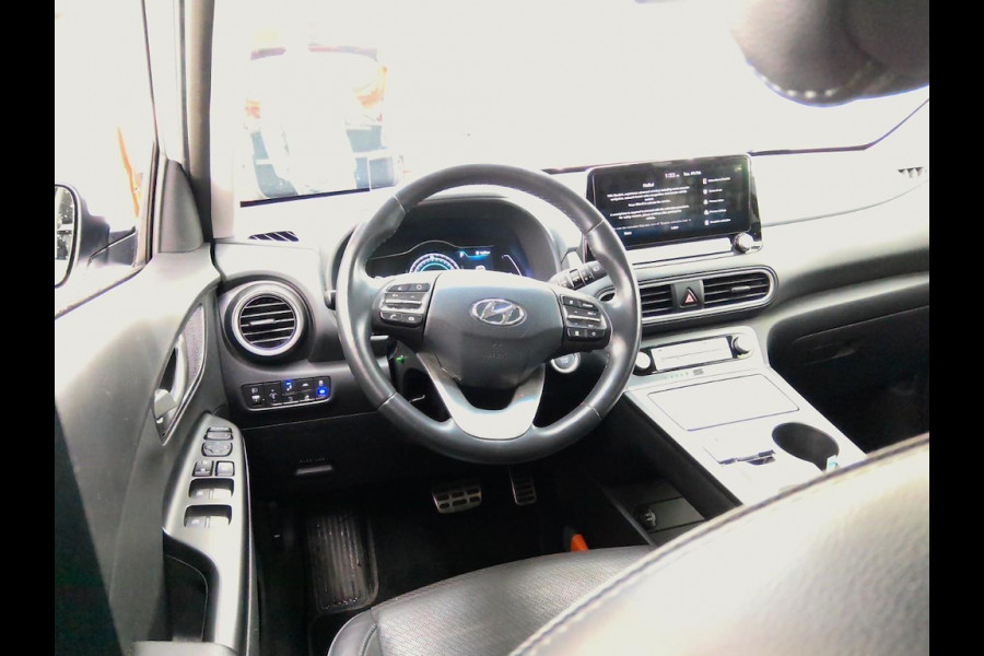 Hyundai Kona EV Premium 64 kWh