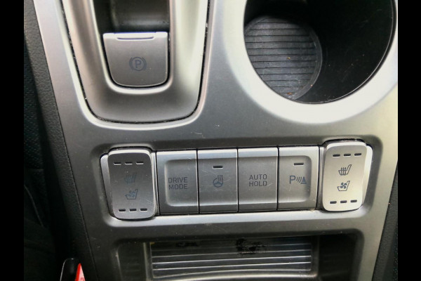 Hyundai Kona EV Premium 64 kWh