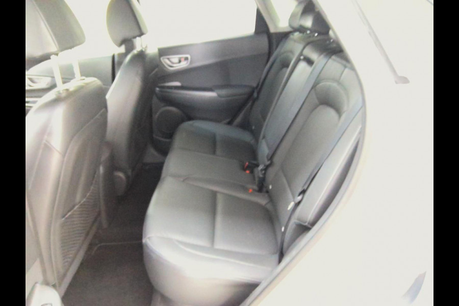 Hyundai Kona EV Premium 64 kWh