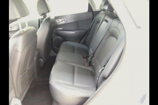 Hyundai Kona EV Premium 64 kWh