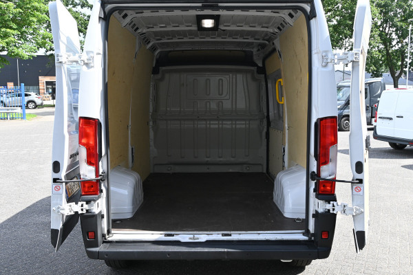 Fiat Ducato L2H2 140 pk 3.5t Camera, 270 Graden achterdeuren