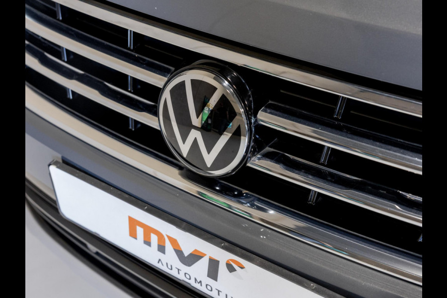 Volkswagen Tiguan 1.5 TSI Sport Urban / 150pk / Trekhaak / Achteruitrij camera / Harman Kardon / Head-Up display /