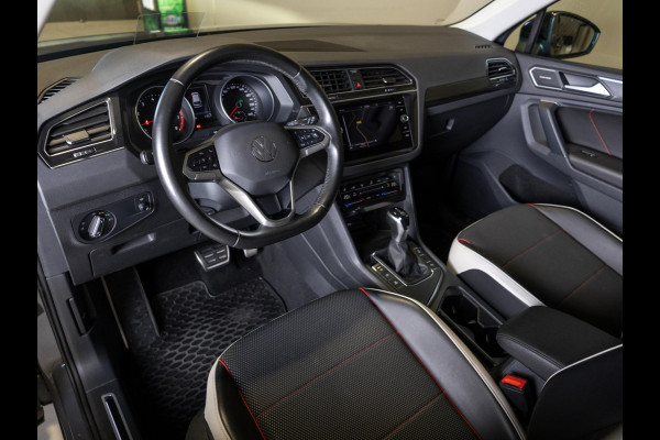 Volkswagen Tiguan 1.5 TSI Sport Urban / 150pk / Trekhaak / Achteruitrij camera / Harman Kardon / Head-Up display /