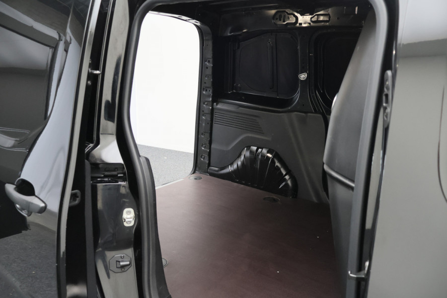 Peugeot Partner 1.5 BlueHDI Premium Camera, Apple Carplay, Trekhaak, Stoelverwarming, 17"