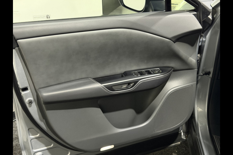 Lexus RZ 450e Executive Line 71 kWh | Leder interieur | Stoelen gekoeld & verwarmd | LMV 20" | Soh (batterijcheck) Waarde 97,2 %