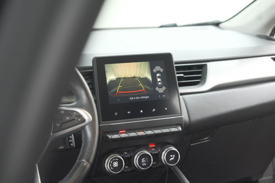 Renault Captur TCe 130 EDC Intens | Trekhaak | Adaptieve Cruise Control | Camera | Navigatie