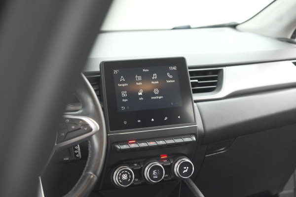 Renault Captur TCe 130 EDC Intens | Trekhaak | Adaptieve Cruise Control | Camera | Navigatie