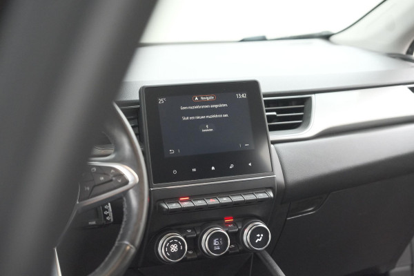 Renault Captur TCe 130 EDC Intens | Trekhaak | Adaptieve Cruise Control | Camera | Navigatie