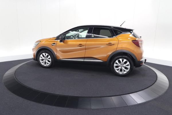 Renault Captur TCe 130 EDC Intens | Trekhaak | Adaptieve Cruise Control | Camera | Navigatie