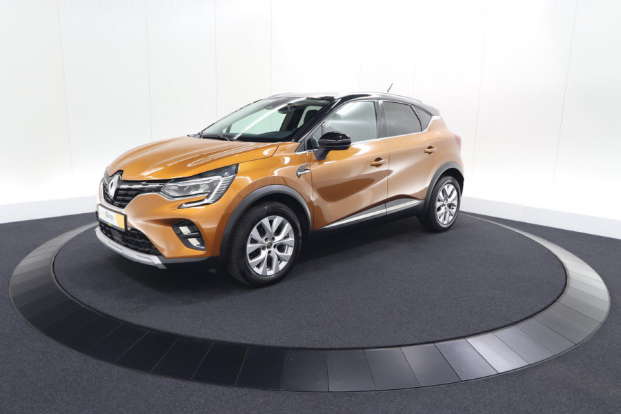 Renault Captur TCe 130 EDC Intens | Trekhaak | Adaptieve Cruise Control | Camera | Navigatie