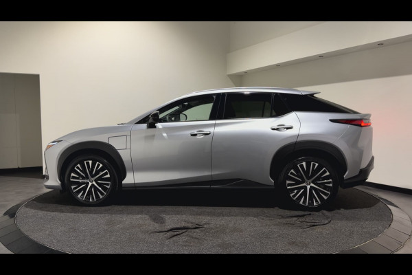 Lexus RZ 450e Executive Line 71 kWh | Leder interieur | Stoelen gekoeld & verwarmd | LMV 20" | Soh (batterijcheck) Waarde 97,2 %