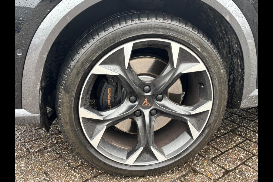 CUPRA Formentor 1.4 e-Hybrid VZ Performance 245 PK | Stuur & Stoelverwarming | Camera | Adaptive cruise control | 19 inch | Carplay
