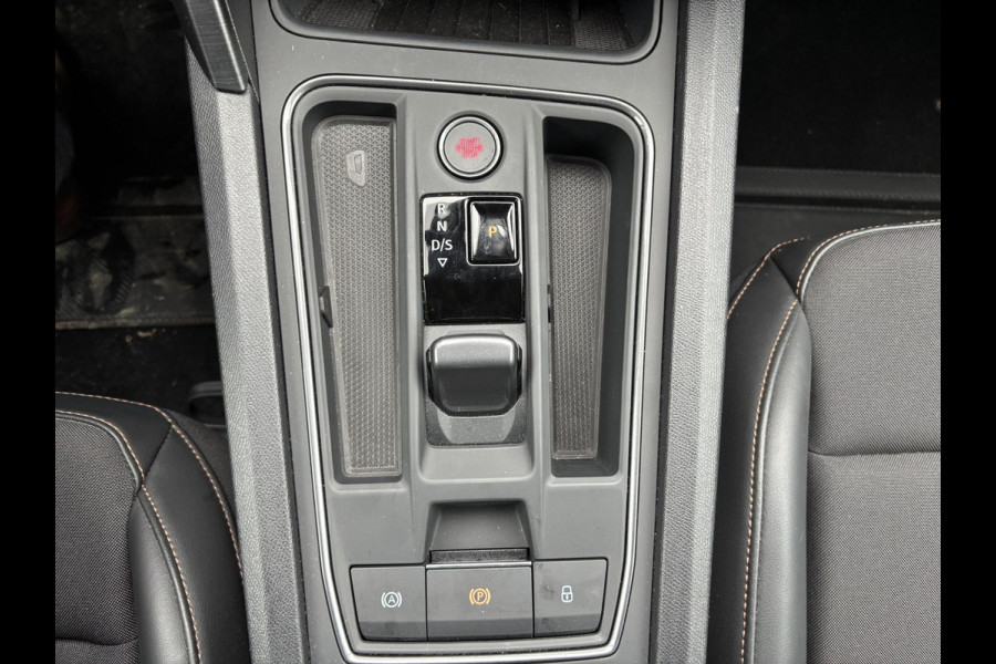 CUPRA Formentor 1.4 e-Hybrid VZ Performance 245 PK | Stuur & Stoelverwarming | Camera | Adaptive cruise control | 19 inch | Carplay