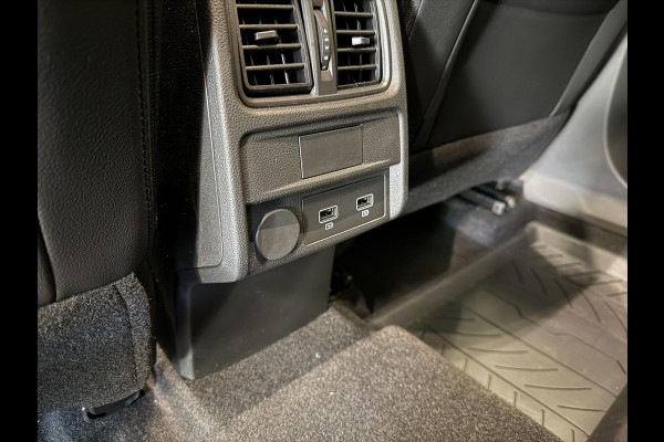 Renault Arkana 1.6 E-Tech full hybrid 145 techno Airco ECC Navi Carplay PDC VA + Camera Adaptive Cruise Stoel/Stuurverwarming Full LED Virtual Dashboard