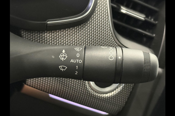Renault Arkana 1.6 E-Tech full hybrid 145 techno Airco ECC Navi Carplay PDC VA + Camera Adaptive Cruise Stoel/Stuurverwarming Full LED Virtual Dashboard