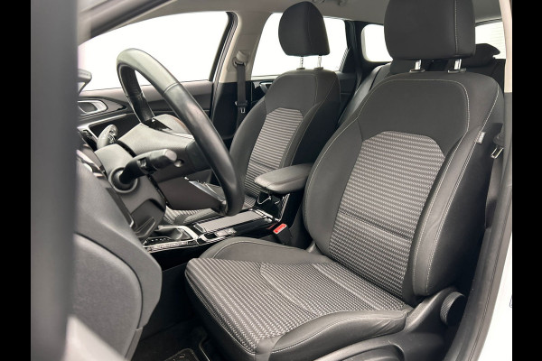 Kia Ceed Sportswagon 1.6 GDI PHEV DynamicPlusLine | Groot/Scherm | Adapt.Cruise/Control | Camera