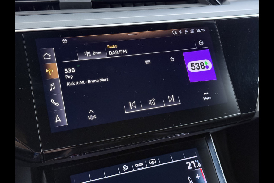 Audi e-tron 313pk Quattro Pano-Dak Adap.Cruise Leer+Verwarmd+Memory Camera Apple Carplay Android Auto Pdc Business Edition Plus 50 Quattro 4wd SOH 91% Elek.Achterklep Lmv Privacy Glas Led DAB Virtual Cockpit Rijstrooksensor Origineel Nederlandse Auto