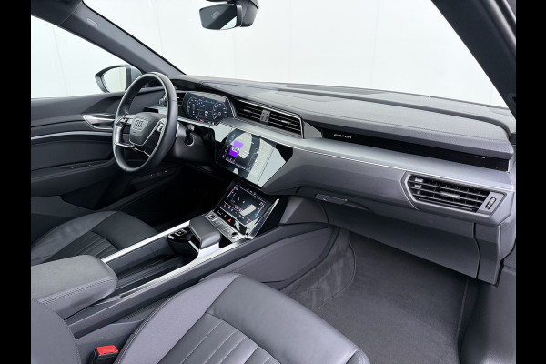 Audi e-tron 313pk Quattro Pano-Dak Adap.Cruise Leer+Verwarmd+Memory Camera Apple Carplay Android Auto Pdc Business Edition Plus 50 Quattro 4wd SOH 91% Elek.Achterklep Lmv Privacy Glas Led DAB Virtual Cockpit Rijstrooksensor Origineel Nederlandse Auto