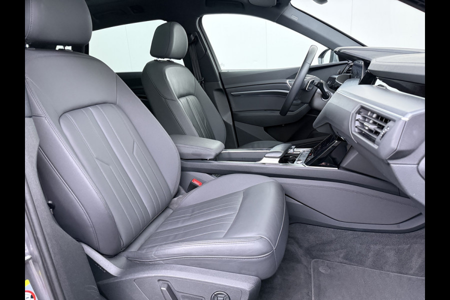 Audi e-tron 313pk Quattro Pano-Dak Adap.Cruise Leer+Verwarmd+Memory Camera Apple Carplay Android Auto Pdc Business Edition Plus 50 Quattro 4wd SOH 91% Elek.Achterklep Lmv Privacy Glas Led DAB Virtual Cockpit Rijstrooksensor Origineel Nederlandse Auto