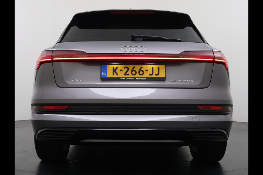 Audi e-tron 313pk Quattro Pano-Dak Adap.Cruise Leer+Verwarmd+Memory Camera Apple Carplay Android Auto Pdc Business Edition Plus 50 Quattro 4wd SOH 91% Elek.Achterklep Lmv Privacy Glas Led DAB Virtual Cockpit Rijstrooksensor Origineel Nederlandse Auto