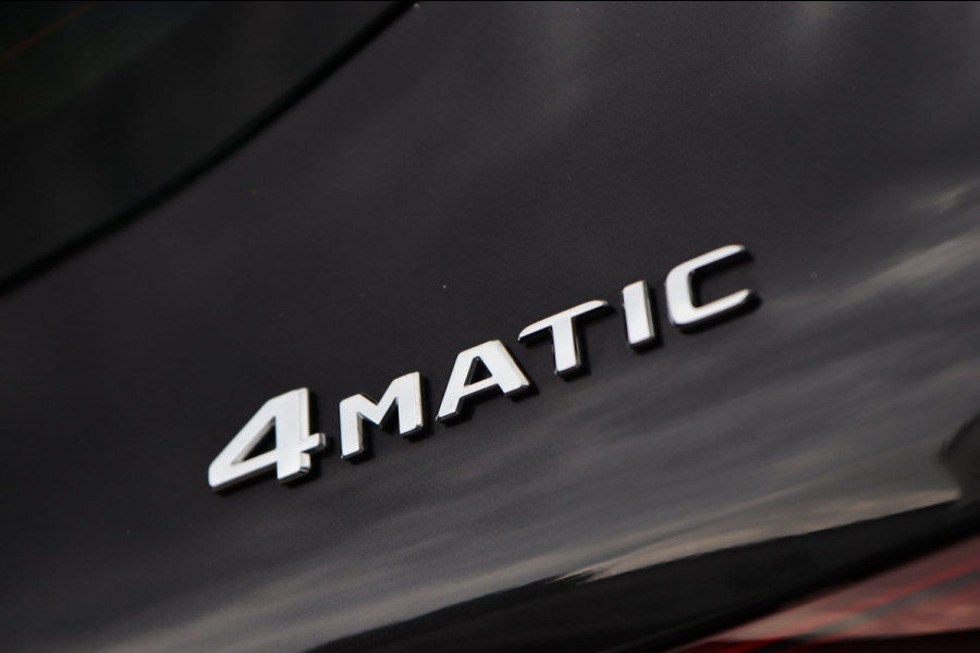 Mercedes-Benz GLC 300e 4MATIC / PANODAK / 360 / BURMESTER / MATRIX / CARPLAY