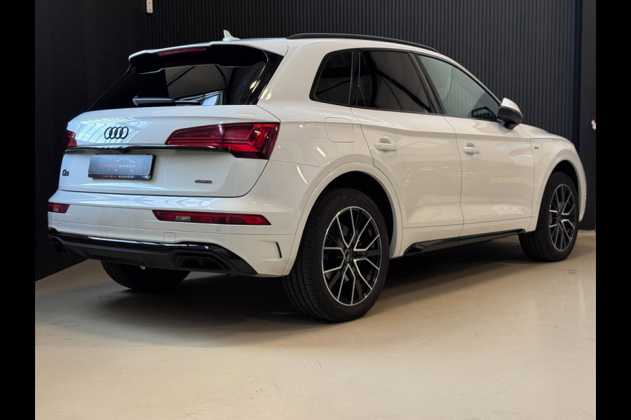 Audi Q5 50 TFSIe 3X S-LINE | PANO | CARBON | CAMERA | SFEERVERLICHTING