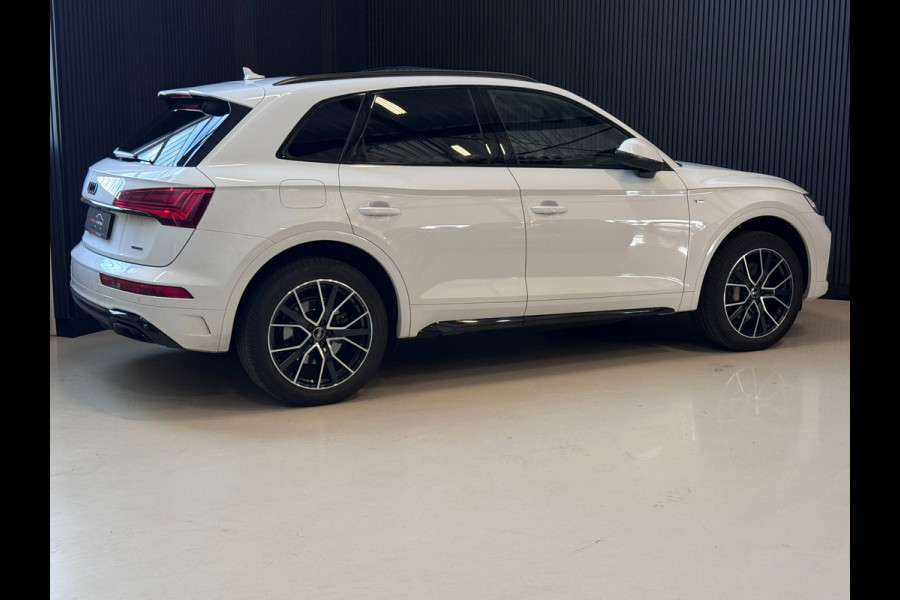 Audi Q5 50 TFSIe 3X S-LINE | PANO | CARBON | CAMERA | SFEERVERLICHTING