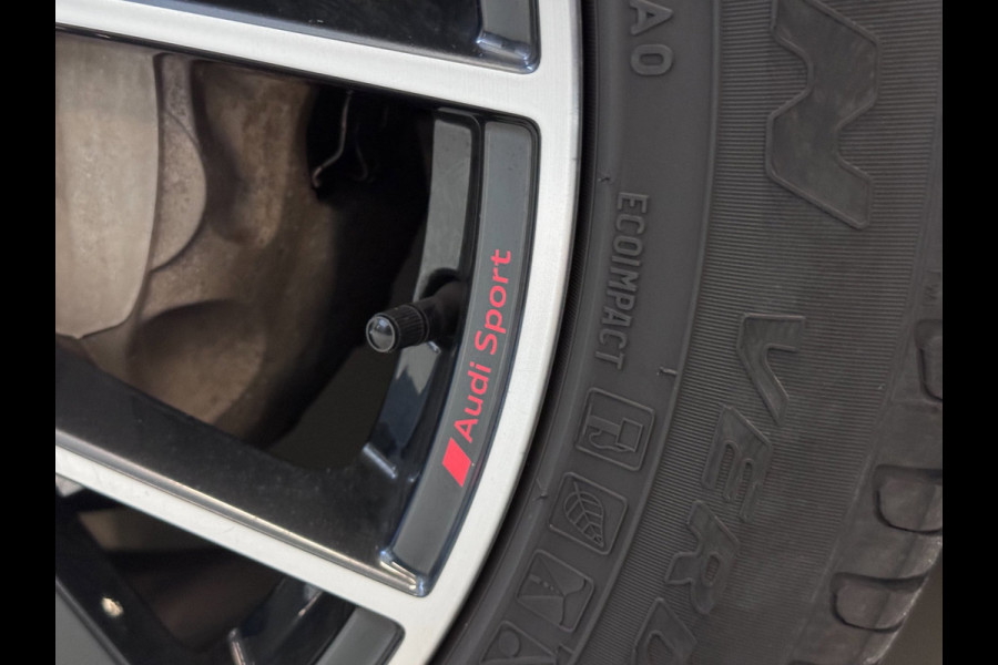 Audi Q5 50 TFSIe 3X S-LINE | PANO | CARBON | CAMERA | SFEERVERLICHTING