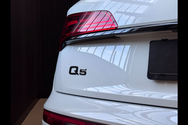 Audi Q5 50 TFSIe 3X S-LINE | PANO | CARBON | CAMERA | SFEERVERLICHTING