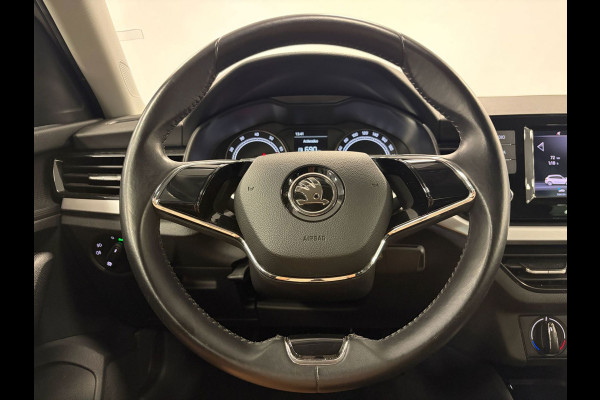 Škoda SCALA 1.0 TSI Ambition*NAP*Stoelverwarming*Cruise-Control*Apple-Carplay*LED*