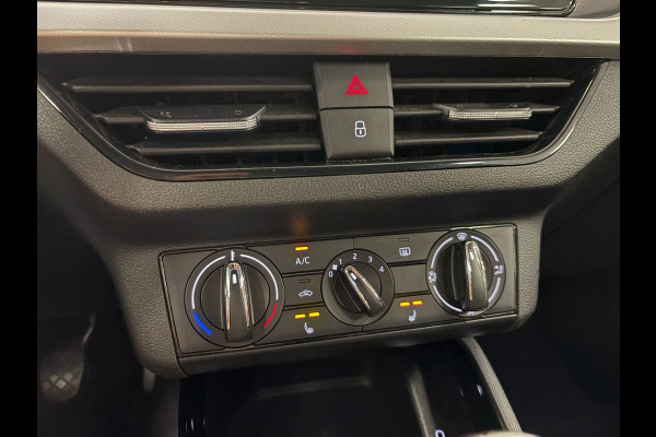 Škoda SCALA 1.0 TSI Ambition*NAP*Stoelverwarming*Cruise-Control*Apple-Carplay*LED*